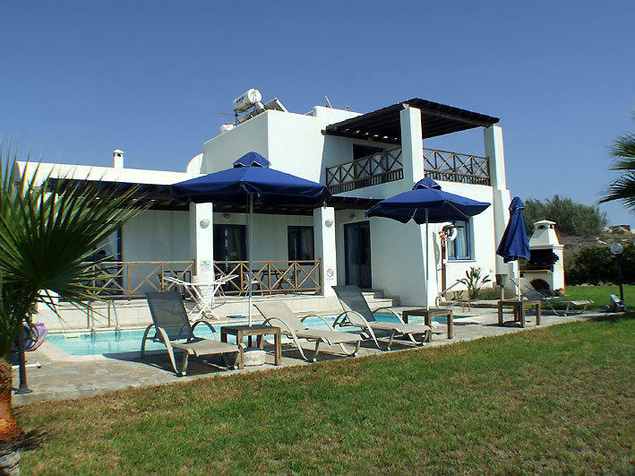 Kymmates Beach Front Villas Paphos Exterior photo